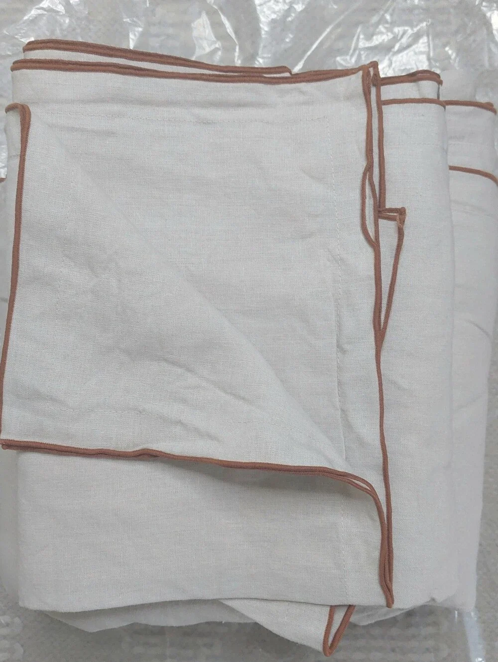 NWOT- Quince European Linen Embroidered Duvet Cover & Shams! King/ Cal King(981)